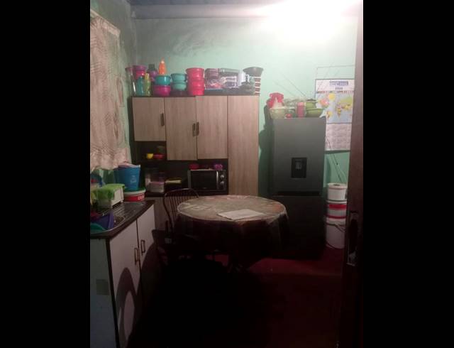 1 BEDROOM HOUSE FOR SALE IN ROODEKOP